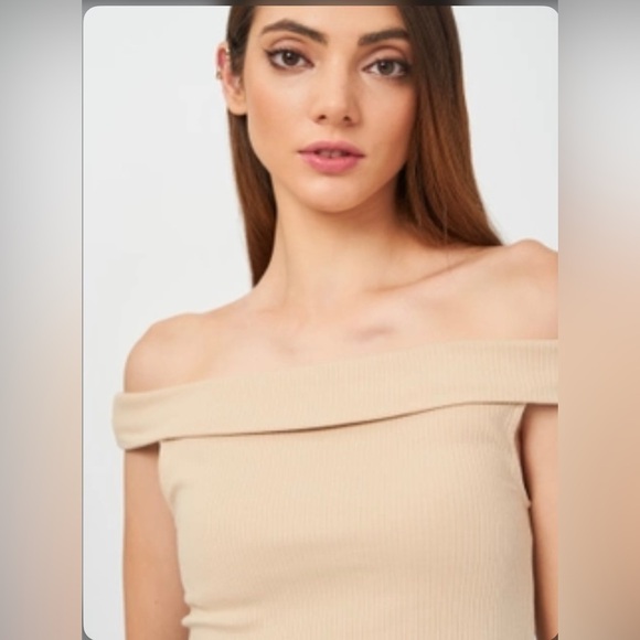 NWT Zara Off Shoulder Tan Ribbed Top Women  Size L US - Picture 2 of 7